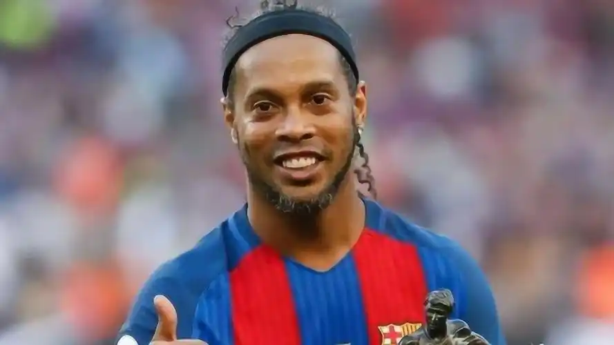 一个转会故 一个转会故